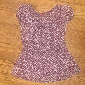 Purple and white batik print peasant blouse size medium